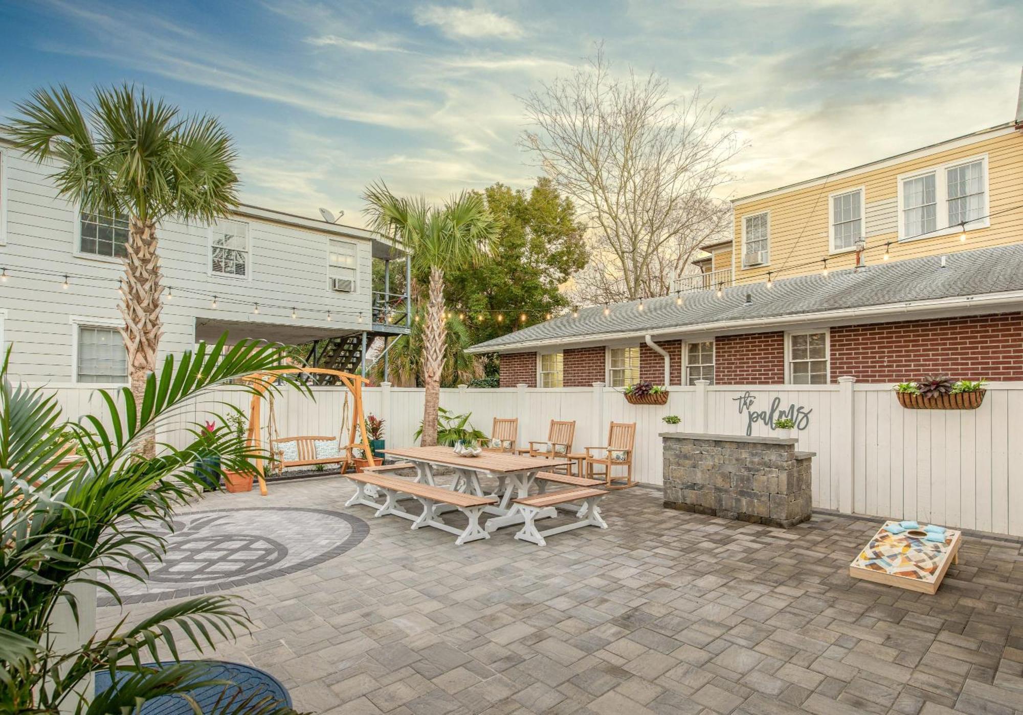 Charming Secluded Courtyard - 1 Block To King Villa Charleston Exteriör bild